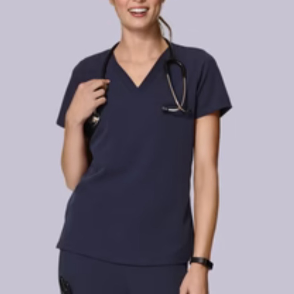 Mandala steel one pocket scrub top, size large